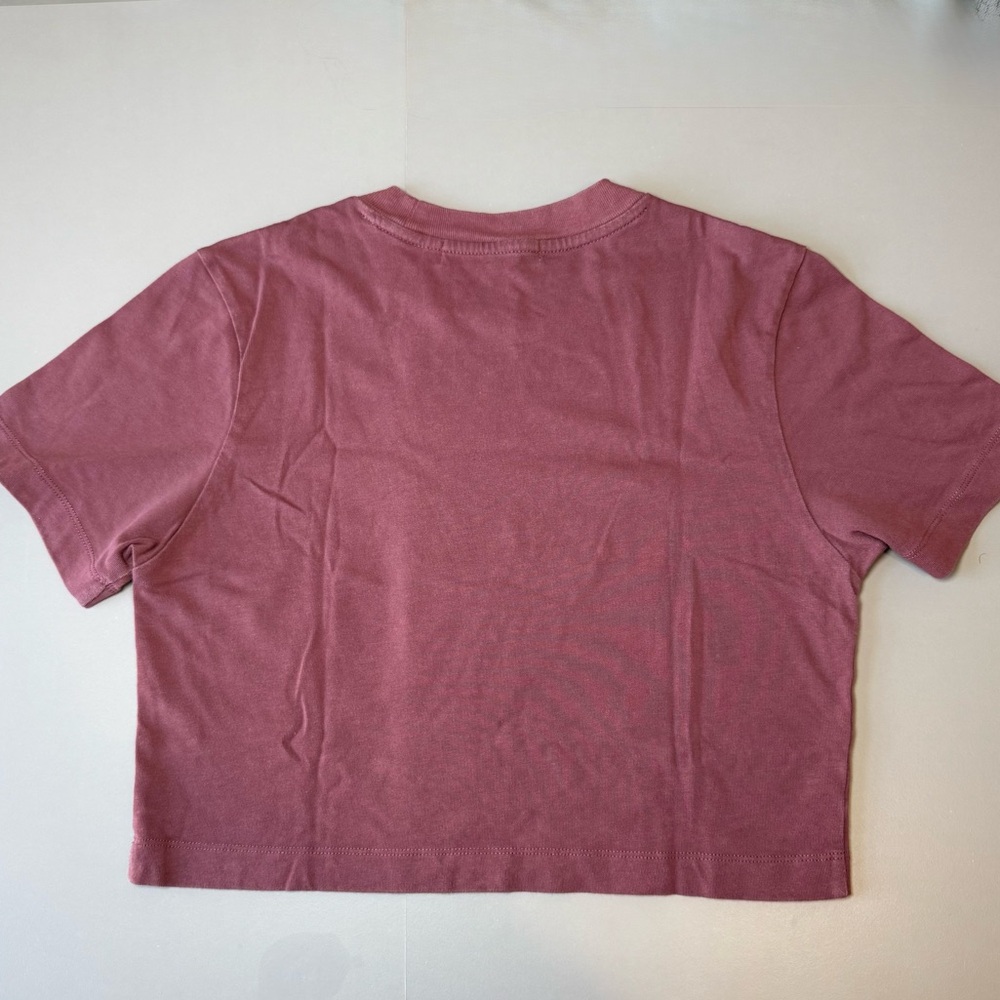 Re—inc women’s Classic cropped Top - Picture 2 of 4